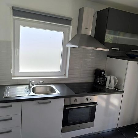 Apartmani Jadranka Vodice Room photo